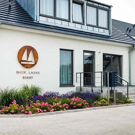 Ferienhaeuser Baltic Lagoon Haus 14b * Fuhlendorf (Mecklenburg-Vorpommern)